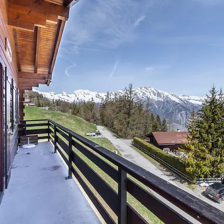 Anne Sophie Chalet Riddes